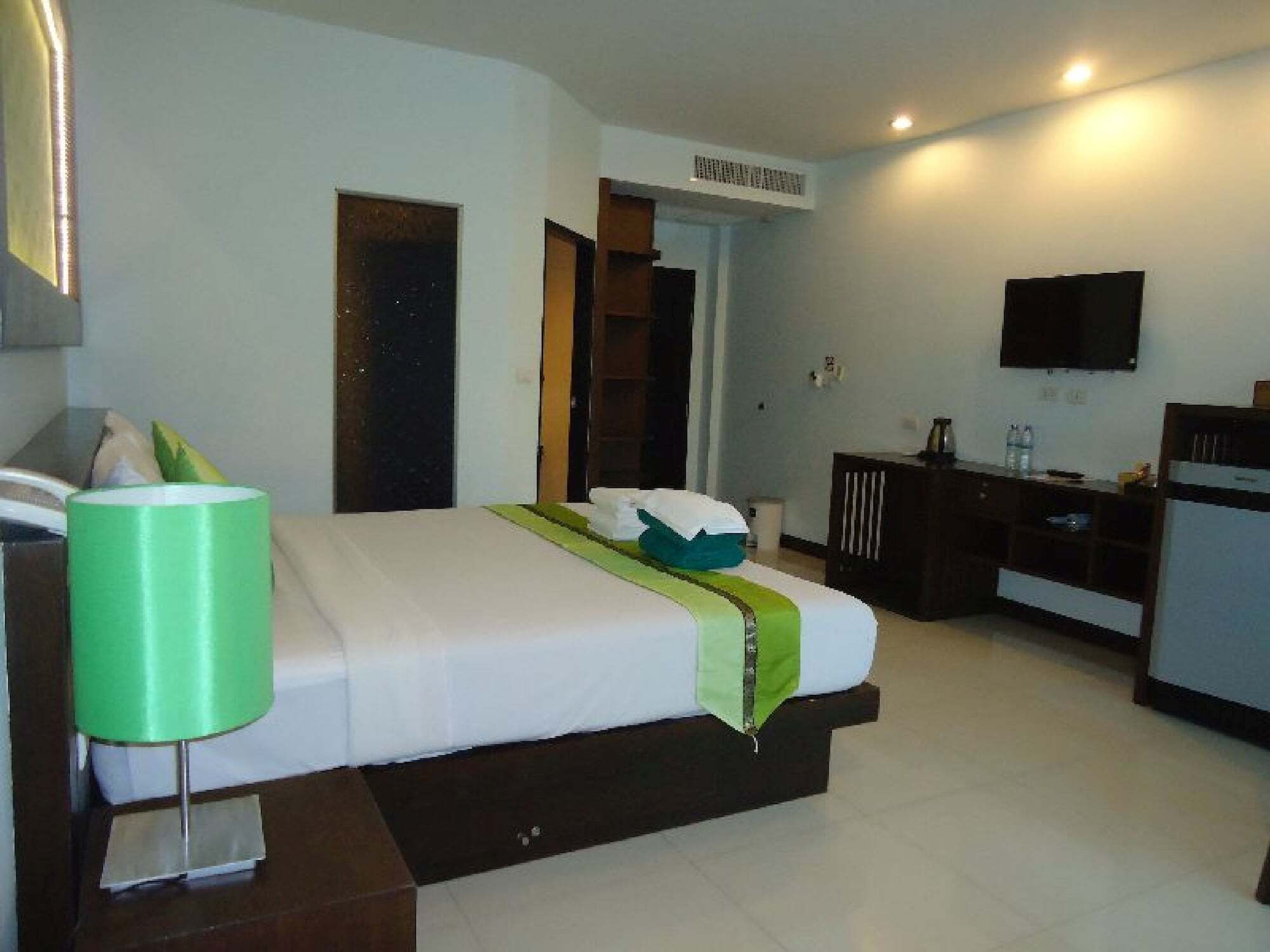 Puding Holiday World Kata Beach  Zewnętrze zdjęcie